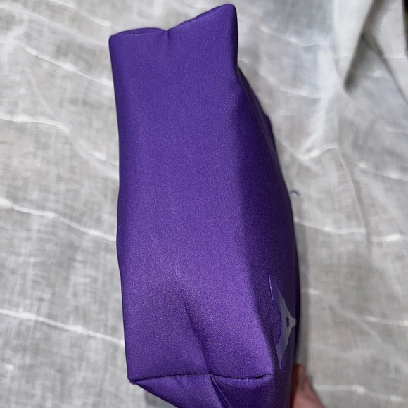 Lancôme Paris Eiffel Tower Purple Cosmetic Makeup Bag NWOT Stunning Quality - Picture 4 of 9